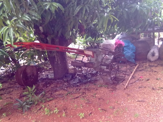 รถไถเดินตามช้างเหล็กหกเพลาพร้อมเครื่องคูโบต้าอีที 11 แรง