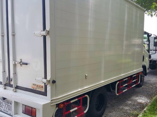 ขายรถบ้านISUZU NMR130 มือเดียวป้ายแดง