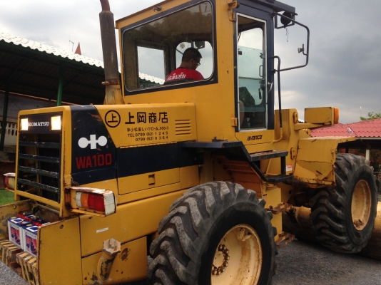 ขายรถตัก Komatsu WA 100-1 นำเข้าจากญี่ปุ่นแท้ 100\% ยังไม่เคยใช้งานในเมืองไทย สภาพสวย พร้อมใช้ ราคาถูกมากๆ  081-9485494
