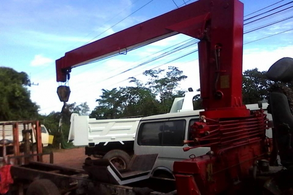 ขายเครน3ตัน3ปอกTADANO สภาพใช้งานได้ บูมสวยเอวดี ท้องแบน