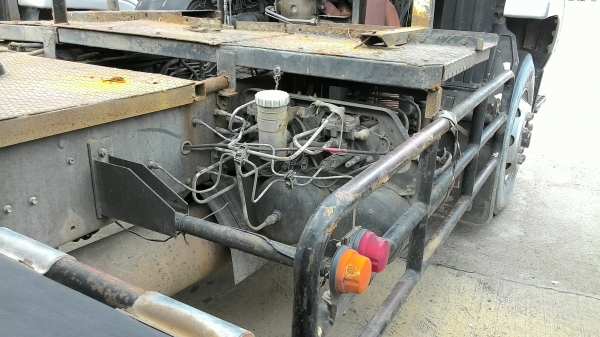 สิบล้อหัวลาก2เพลา 3 พ่วงๆละ 620000 บาทUD 290 แรงCWM430HTพร้อมหาง 2 เพลาพื้นเรียบยาว10เมตร 3 พ่วงเอาเฉพาะหัวหรือหางก็ได้ครับ