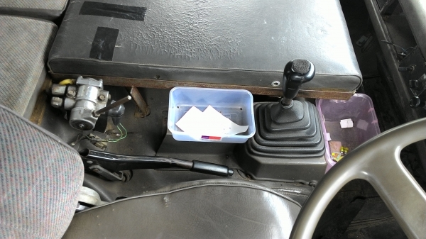 สิบล้อหัวลาก2เพลา 3 พ่วงๆละ 620000 บาทUD 290 แรงCWM430HTพร้อมหาง 2 เพลาพื้นเรียบยาว10เมตร 3 พ่วงเอาเฉพาะหัวหรือหางก็ได้ครับ