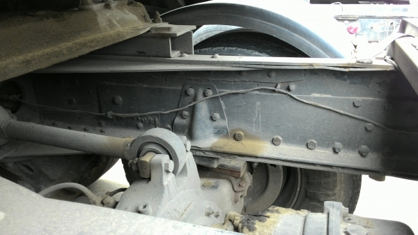 สิบล้อหัวลาก2เพลา 3 พ่วงๆละ 620000 บาทUD 290 แรงCWM430HTพร้อมหาง 2 เพลาพื้นเรียบยาว10เมตร 3 พ่วงเอาเฉพาะหัวหรือหางก็ได้ครับ