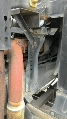 สิบล้อหัวลาก2เพลา 3 พ่วงๆละ 620000 บาทUD 290 แรงCWM430HTพร้อมหาง 2 เพลาพื้นเรียบยาว10เมตร 3 พ่วงเอาเฉพาะหัวหรือหางก็ได้ครับ