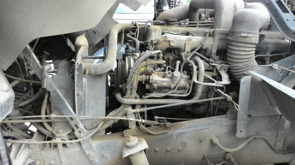 สิบล้อหัวลาก2เพลา 3 พ่วงๆละ 620000 บาทUD 290 แรงCWM430HTพร้อมหาง 2 เพลาพื้นเรียบยาว10เมตร 3 พ่วงเอาเฉพาะหัวหรือหางก็ได้ครับ