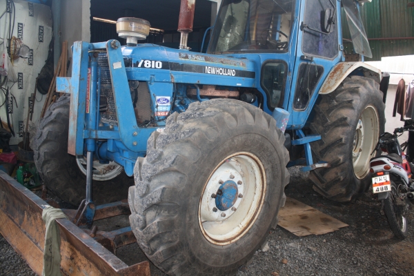 ขายรถไถสองเพลา7810คาราโร่