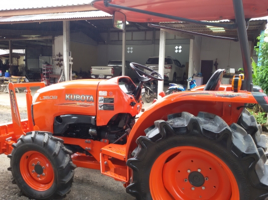 ปัญญาแทรคเตอร์..จัดมาให้ครับ ด่วน!!!คูโบต้า L3608 พร้อมใบมีดคานล่าง พร้อม โรตาลี่163(ยางหน้าใหม่) จัดส่ง อ.ศรีนคร จ.สุโขทัย