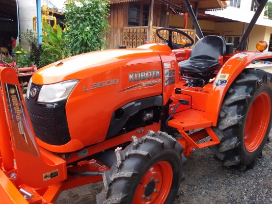 ปัญญาแทรคเตอร์..จัดมาให้ครับ ด่วน!!!คูโบต้า L3608 พร้อมใบมีดคานล่าง พร้อม โรตาลี่163(ยางหน้าใหม่) จัดส่ง อ.ศรีนคร จ.สุโขทัย