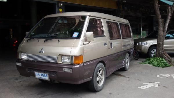 Mitsubishi L300 1993 SR20 Auto LPG หัวฉีด ทรงดี ภายในสวย ทะเบียนสวยพร้อมโอน