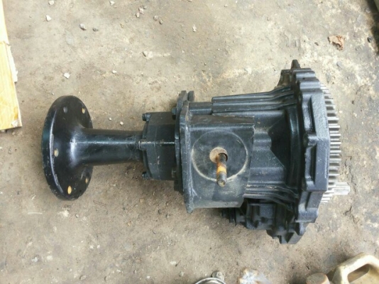 อะไหล่แทรกเตอร์