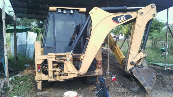 ขายด่วนรถตักหน้า ขุดหลัง 424B รถนอก โทร0931377833 ขายด่วนรถตักหน้า ขุดหลัง 424B รถนอก โทร0931377833