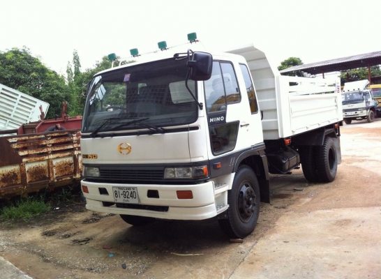 ขาย 6.ล้อตั้มใหญ่ ฮีโน่.195. แรง รถสวยมากพร้อมใช้ราคาต่อรองได้.  ยางใหม่หมด. กะบะ3มิตร. ใหม่. เอกสารเล่มพร้อมโอน