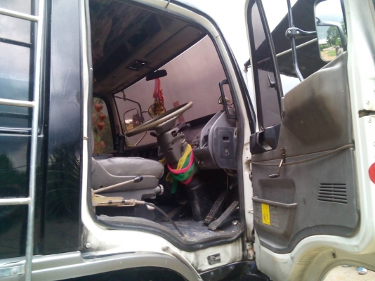 สิบล้อ ฮีโน้ FM3M 220 แรงปี39 ดั้ม 2เพา สภาพนางฟ้าสวยกริบพร้อมลุย ทะเบียนพร้อมโอน สิบล้อ ฮีโน้ FM3M 220 แรงปี39 ดั้ม 2เพา สภาพนางฟ้าสวยกริบพร้อมลุย ทะเบียนพร้อมโอน