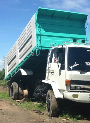 สิบล้อ ฮีโน้ FM3H 220 แรง ปี38 2เพา ช่วงล่าง ZM พร้อมใช้ ทะเบียนพร้อมโอน (( มี อีซูซุ 240นางฟ้า ตัว.K )) ต่อรองได้ ครับ สิบล้อ ฮีโน้ FM3H 220 แรง ปี38 2เพา ช่วงล่าง ZM พร้อมใช้ ทะเบียนพร้อมโอน (( มี อีซูซุ 240นางฟ้า ตัว.K )) ต่อรองได้ ครับ