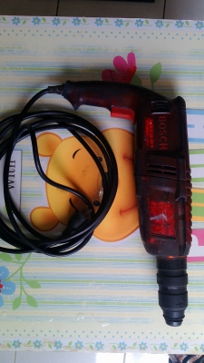 สว่านไฟฟ้าโรตารี่่ BOSCH