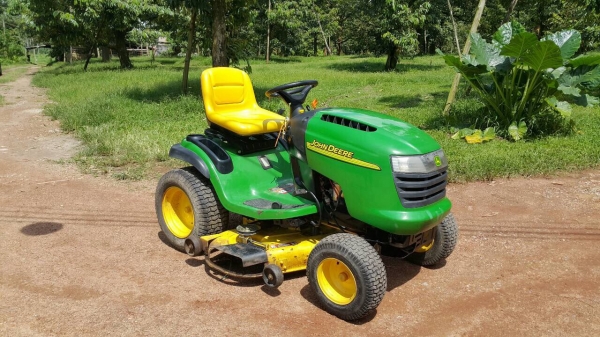 ขายรถตัดหญ้า john deere เจ้าของสวนขายเอง