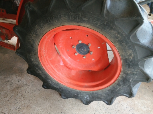 ขายรถไถ คูโบต้า ใช้งานน้อย สวยๆ อุปกรณ์3อย่าง