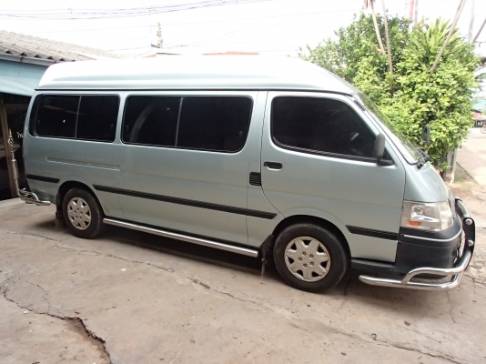 ขายตู้ COMMUTER หลังคาสูง ปี 46 เครื่อง 5L 3000cc รถบ้านเดิมจัดไม่เคยผสมสีซักชิ้นไม่มีชนเดิมมากๆ ขายตู้ COMMUTER หลังคาสูง ปี 46 เครื่อง 5L 3000cc รถบ้านเดิมจัดไม่เคยผสมสีซักชิ้นไม่มีชนเดิมมากๆ