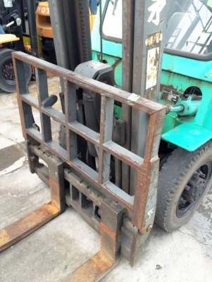 -:-*&bull;*ข า ย ร ถ ย ก นำ เ ข้ า*&bull;*-:-MITSUBISHI F18B เครื่องดีเซล เกียร์ธรรมดา งาเท สนใจติดต่อ083-062-0223/098-329-9549(ปอนด์)