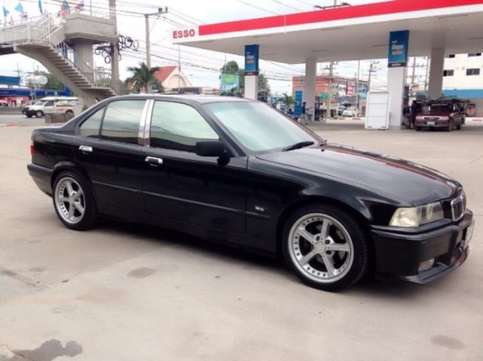 ขาย BMW 318 ปี 95   เครื่องm50 แจ้งลงเล่มแล้ว เพราะหลุดมัดจำ แม๊ก AC เครื่องดีมาก ขับทางไกลสบาย มีซันลูป ช่วงล่างแน่น สวยๆครับ