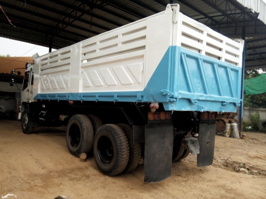 ขายรถบรรทุก 10 ล้อดัมพ์ ISUZU DECA 270 แรงม้าปี 2549 มีระบบลากพ่วง ราคา 1700000