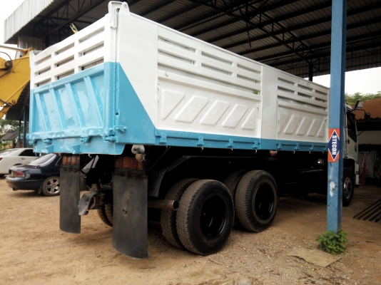 ขายรถบรรทุก 10 ล้อดัมพ์ ISUZU DECA 270 แรงม้าปี 2549 มีระบบลากพ่วง ราคา 1700000