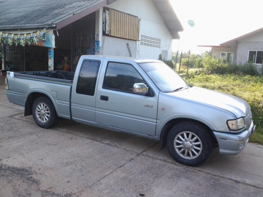 ISUZU ดร้าก้อนอาย SLX ปี2001 เครื่อง2800เทอร์โบ