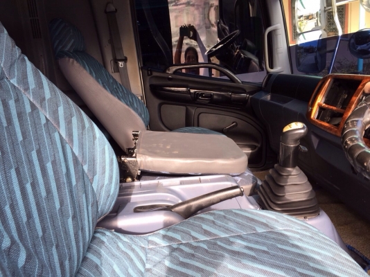 ขายสิบล้อหัวลาก 260