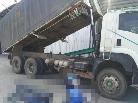 ขายรถสิบล้อ Isuzu DECA 360 คอกเกษตรดั้มแม่ลูก เหล็กเสาธง อู่ปาโก้ แม่ลูก ปี53รถสวยพร้อมใช้งาน ราคาต่อรองได้