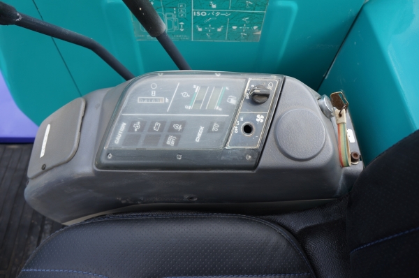 ขายKOMUTSU PC10-7 ตัวรถขนาดเทียบเท่า PC20