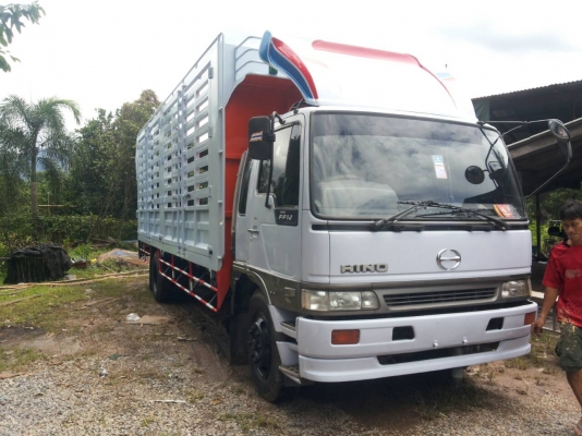 ขายด่วน รถบรรทุก 6 ล้อ HINO FF1J 210 แรงม้า