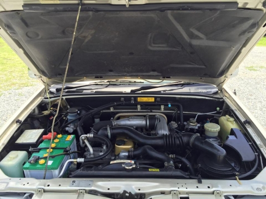 ขายอีซูซุ ดราก้อนอาย SLX 2500 เทอโบ ปี 2000 รถมือ 1 ป้ายแดง วิ่งน้อยมาก สภาพนางฟ้า ขายอีซูซุ ดราก้อนอาย SLX 2500 เทอโบ ปี 2000 รถมือ 1 ป้ายแดง วิ่งน้อยมาก สภาพนางฟ้า