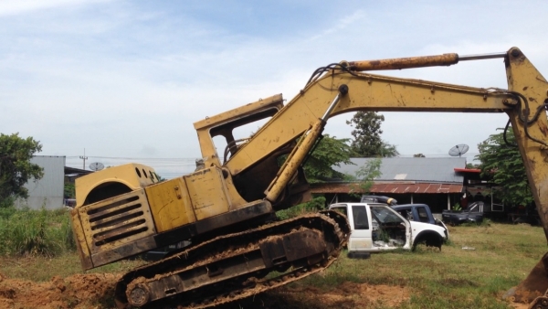 ขายรถแบคโฮ MITSUBISHI MS110 (ราคา198,000บาท) (มีภาพวีดีโอ)  สภาพพร้อมใช้งาน รถทำงานดี เครื่องดี ปั้มแรง ช่วงล่างดี เแรงดี เอกสารใบซื้อขาย โทร 081-9972972 089-8451778