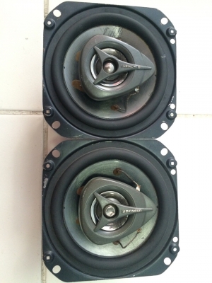 ลำโพงPioneer TS-E1070 4นิ้ว 2ทาง 80W กรวยโพลี Made in Japan มือ2 ญี่ปุ่น