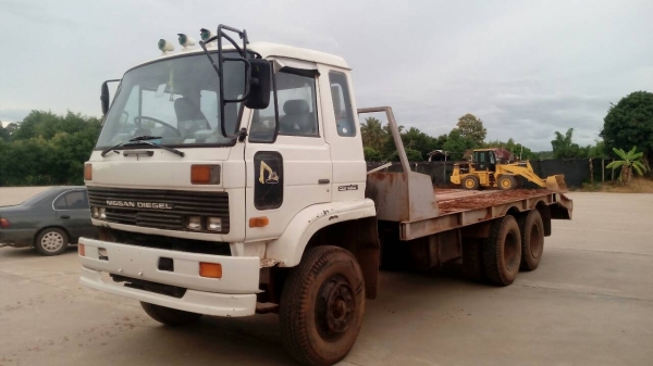 ขายด่วนรถสิบล้อรถเทนเลอรUDเครือง265แรง2เพลาหางขึ้น200