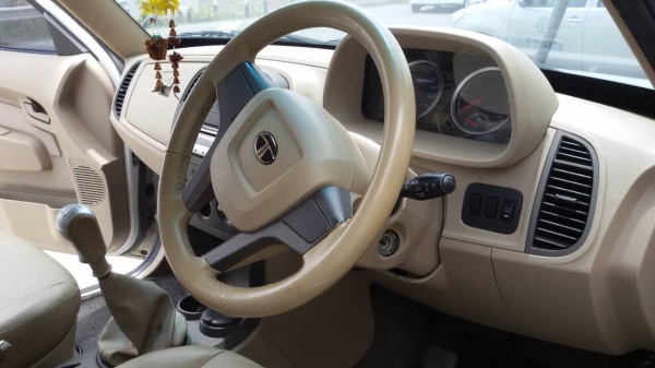 ขายรถกะบะ ทาทา ซีน่อน