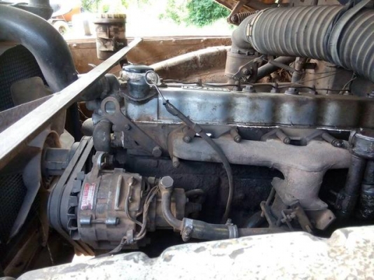 หัวยาว พร้อมถังน้ำ/อุปกรณ์ ใช้งานได้เลย  ราคา  225,000  บาท