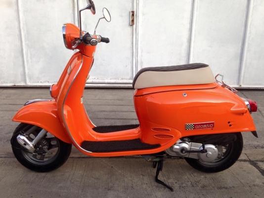 ขายรถป๊อป honda Giorno 50 cc limited (19000)