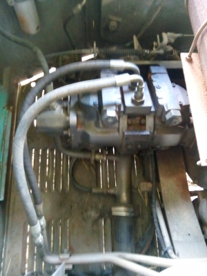 แมคโคพร้อมเทนเลอร์เลิกกิจการ 600000