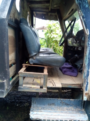 แมคโคพร้อมเทนเลอร์เลิกกิจการ 600000