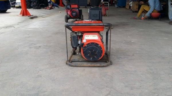 นำเข้าจากญี่ปุ่น ปั๊มนำ้เก่าญี่ปุ่น KUBOTA  รุ่น GS150-2F-KL ขนาด 3.7 แรง สภาพดี เครื่องพร้อมใช้งาน  ขนาดกระทัดรัด   ไม่เคยใช้งานในไทย