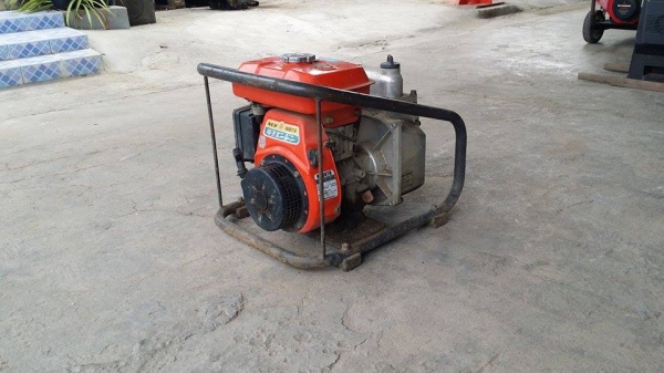 นำเข้าจากญี่ปุ่น ปั๊มนำ้เก่าญี่ปุ่น KUBOTA  รุ่น GS150-2F-KL ขนาด 3.7 แรง สภาพดี เครื่องพร้อมใช้งาน  ขนาดกระทัดรัด   ไม่เคยใช้งานในไทย