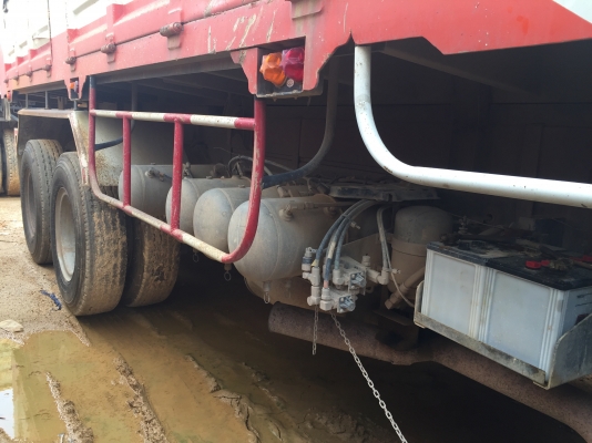 10ลัอด้ัม 360แรงปี56..ไมล์90000-110000. กิโล มีระบบลาก ยางเต็ม