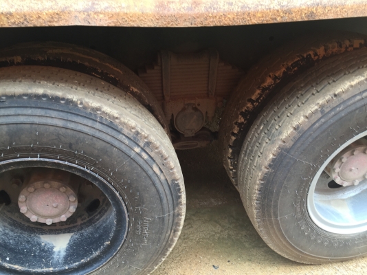 10ลัอด้ัม 360แรงปี56..ไมล์90000-110000. กิโล มีระบบลาก ยางเต็ม