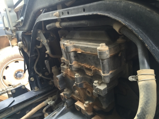 10ลัอด้ัม 360แรงปี56..ไมล์90000-110000. กิโล มีระบบลาก ยางเต็ม