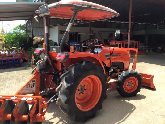 ขายรถไถ Kubota L3608(4WD) พร้อมใบมีดและผานพรวน รถพร้อมใช้งาน