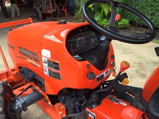 ขายรถไถ Kubota L3608(4WD) พร้อมใบมีดและผานพรวน รถพร้อมใช้งาน