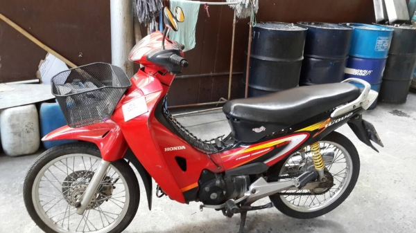 ขาย HONDA WAVE 125 S สตาร์ทมือ ปี 45 เครื่องดี ไม่หลวม เล่มพร้อมโอน