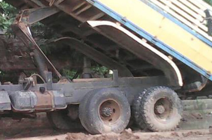 **ดาวน์ 250,000 บ.ต่อรอง/// 10ล้อ2เพลาดั้ม HINO F-18 185HP **ขายดาวน์ เปลี่ยนสัญญาส่งต่อ HINO F-18 10ล้อ2เพลาดั้มเกษตร พร้อมใช้งาน HINO FM187LA HO7C-185HP เครื่องเดิม เกียร์เดิม เครื่องดี แน่นดี ครับ เกียร์ดี ไม่หลุดครับ ช่วงล่างเดิม แน่นดีครับ คัสซีดี ไม