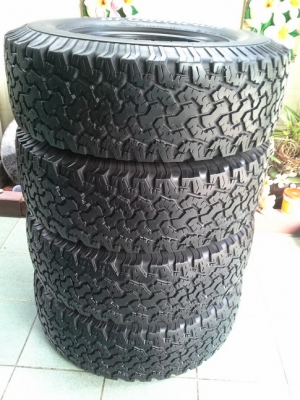 BF All USA. 265/70/16 ปี11 สภาพสวยๆ 1ชุด